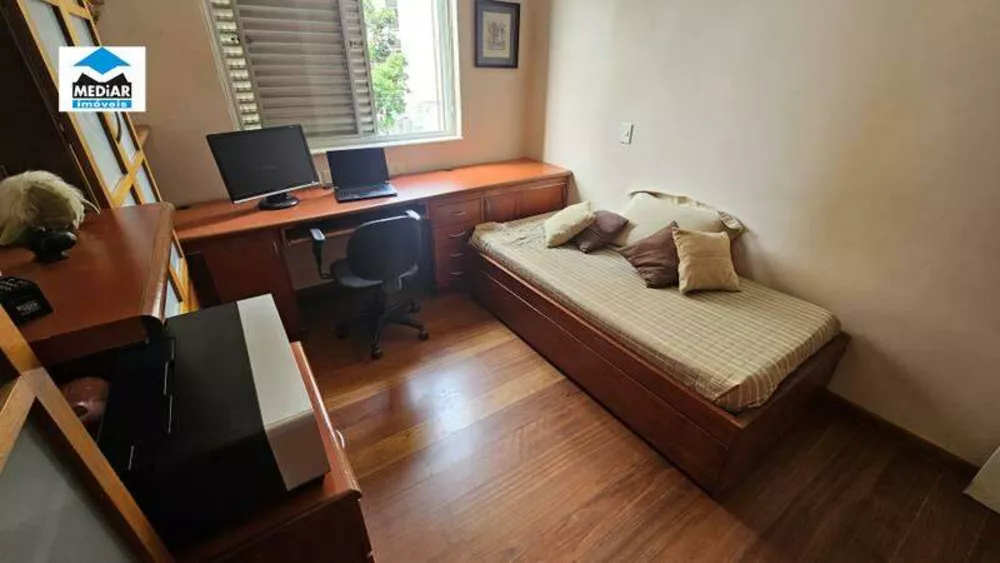 Apartamento à venda com 3 quartos, 120m² - Foto 12