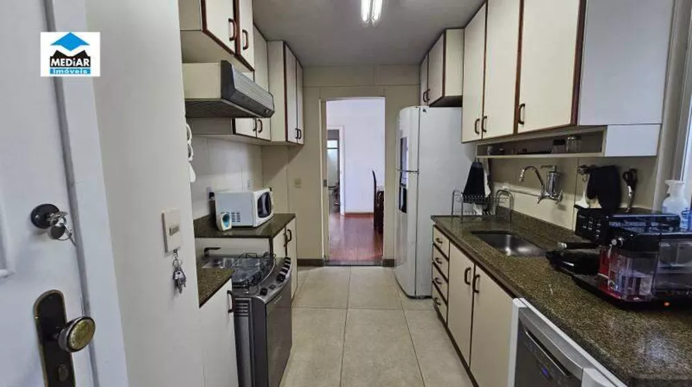 Apartamento à venda com 3 quartos, 120m² - Foto 20