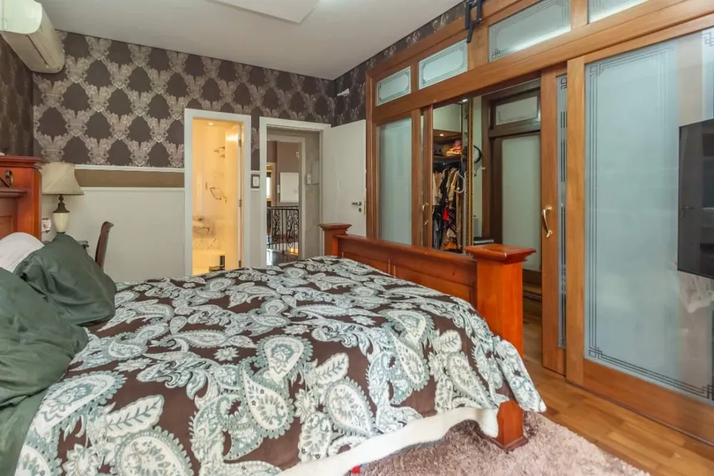 Casa, 3 quartos, 270 m² - Foto 1
