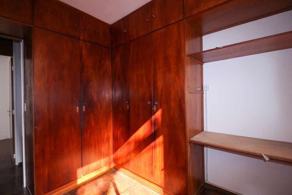 Apartamento à venda com 3 quartos, 75m² - Foto 11