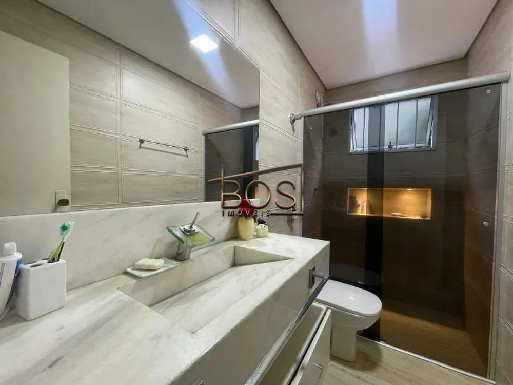 Casa, 5 quartos, 325 m² - Foto 6