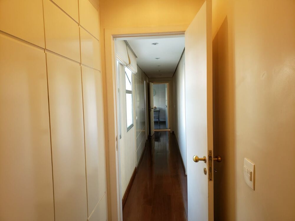 Apartamento à venda com 4 quartos, 170m² - Foto 19