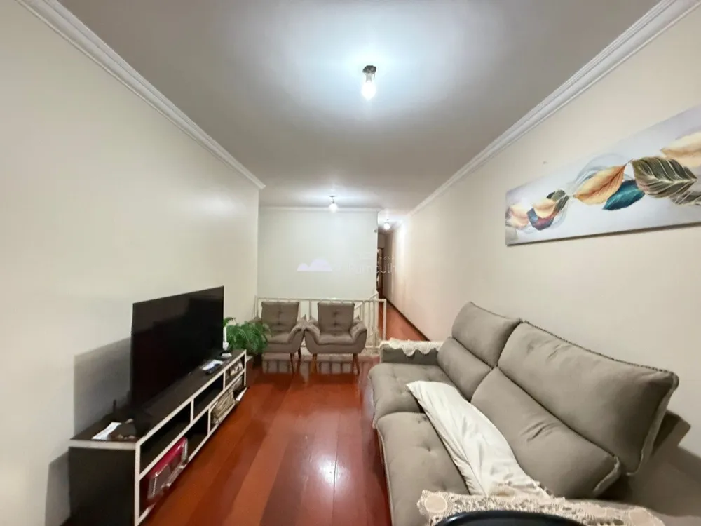 Casa, 4 quartos, 180 m² - Foto 1