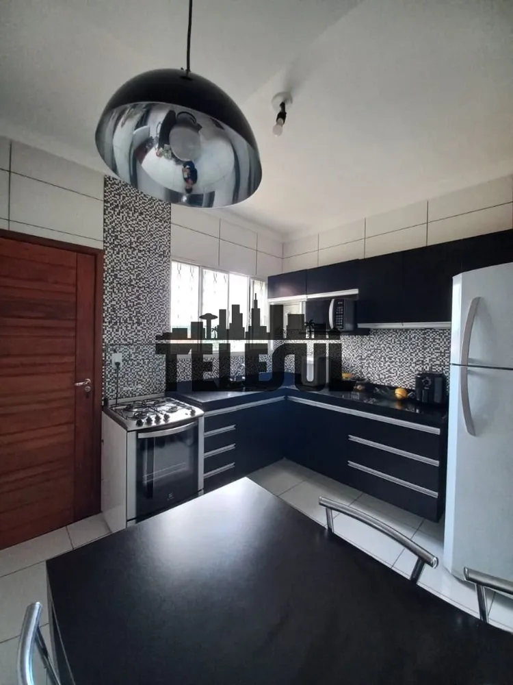 Casa, 3 quartos, 200 m² - Foto 9