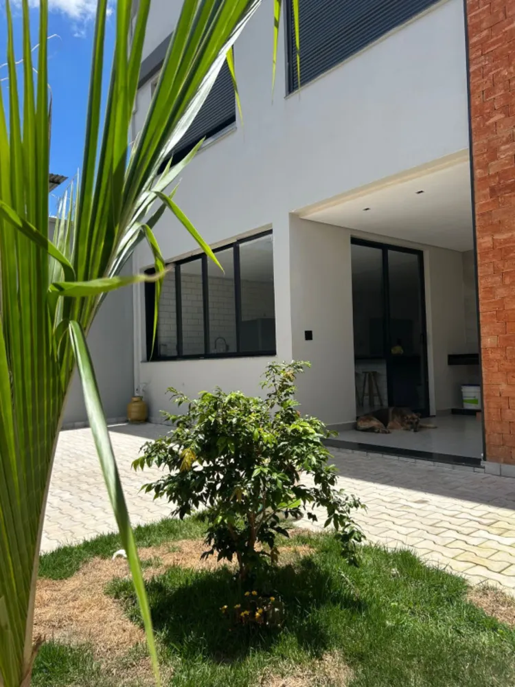 Casa, 3 quartos, 281 m² - Foto 2
