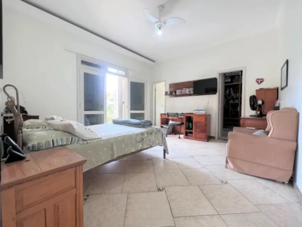 Casa, 5 quartos, 330 m² - Foto 11