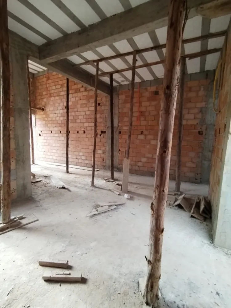 Casa, 3 quartos, 207 m² - Foto 2