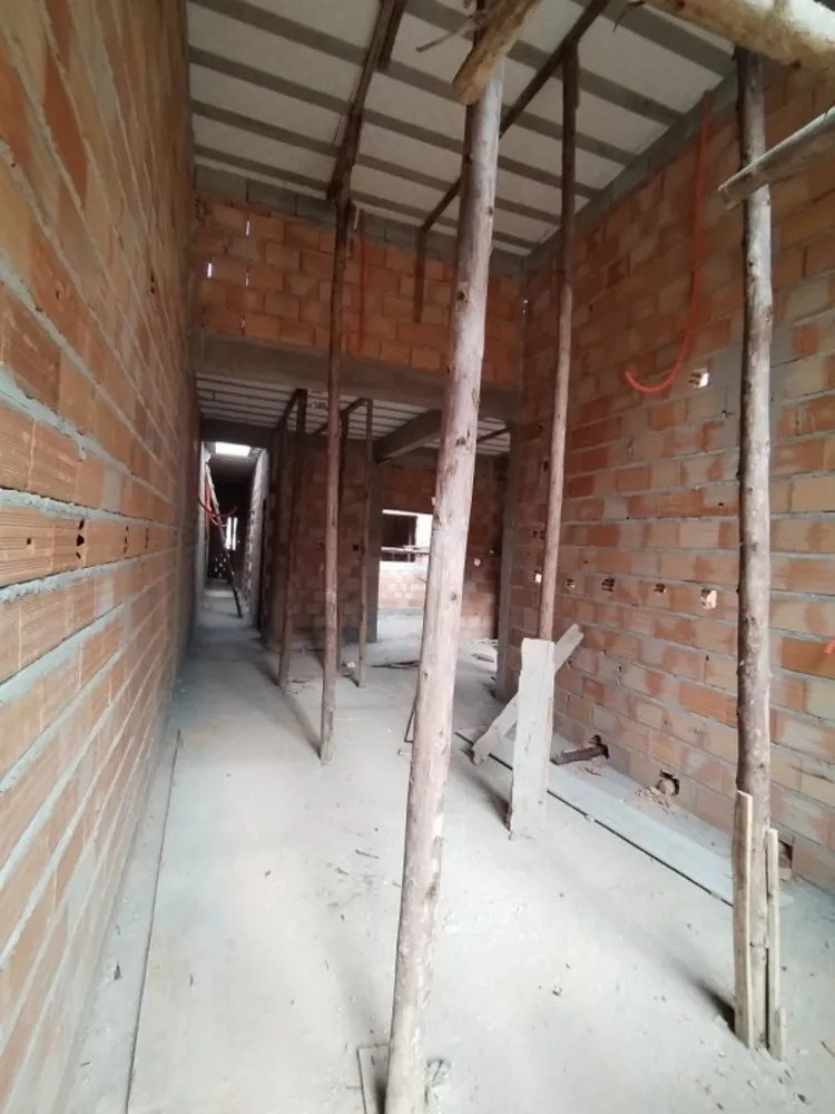 Casa, 3 quartos, 207 m² - Foto 1
