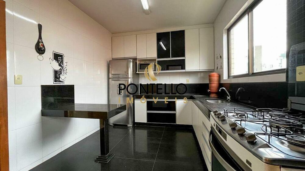 Apartamento à venda com 4 quartos, 154m² - Foto 4