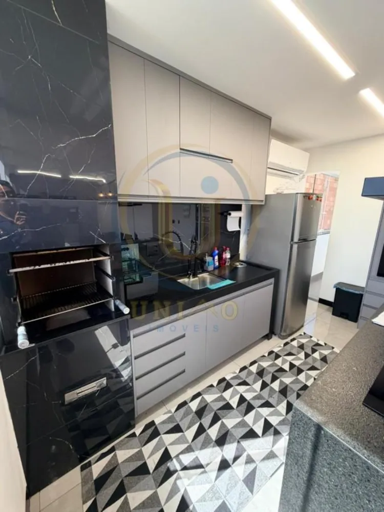 Casa, 4 quartos, 250 m² - Foto 10