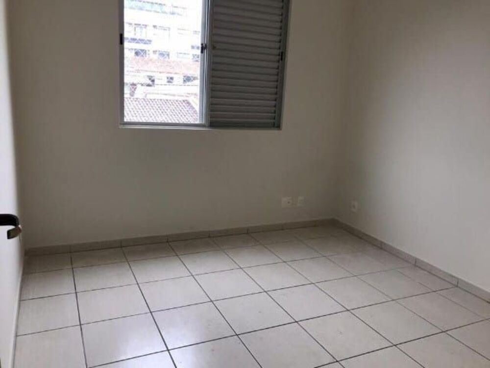 Apartamento à venda com 3 quartos - Foto 4