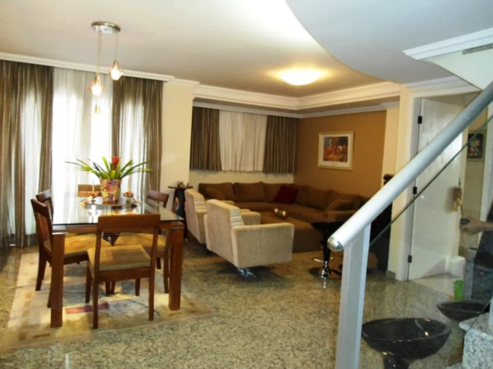 Cobertura, 3 quartos, 253 m² - Foto 1