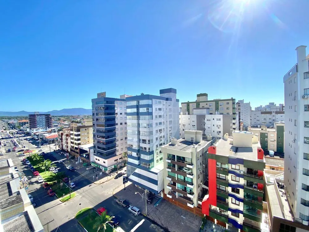 Apartamento, 3 quartos, 136 m² - Foto 2