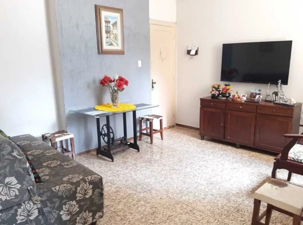 Apartamento à venda com 2 quartos, 68m² - Foto 2