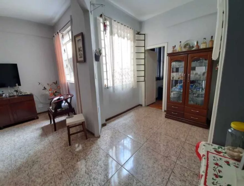 Apartamento à venda com 2 quartos, 68m² - Foto 8