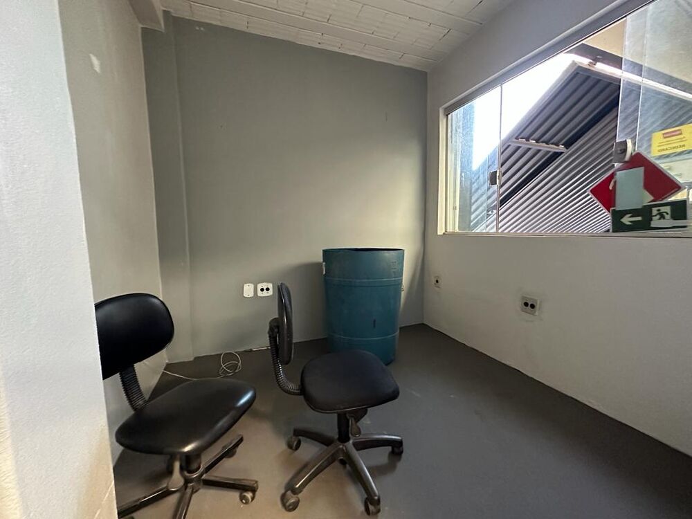 Depósito-Galpão-Armazém à venda, 450m² - Foto 5