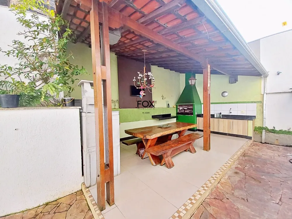 Casa, 5 quartos, 325 m² - Foto 10