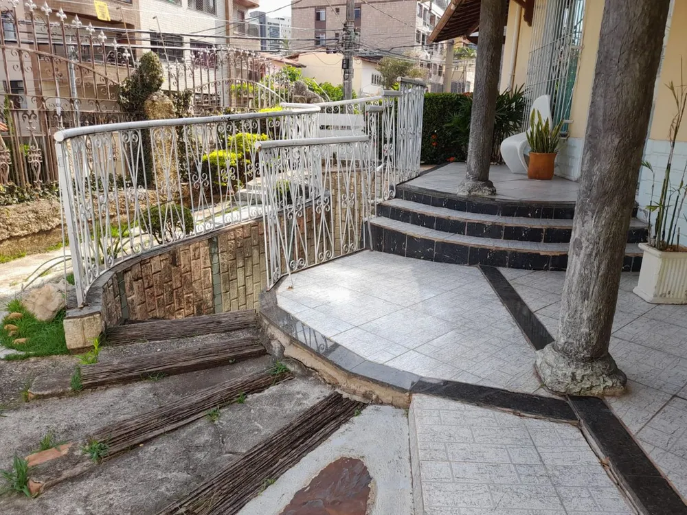 Casa, 4 quartos, 360 m² - Foto 1