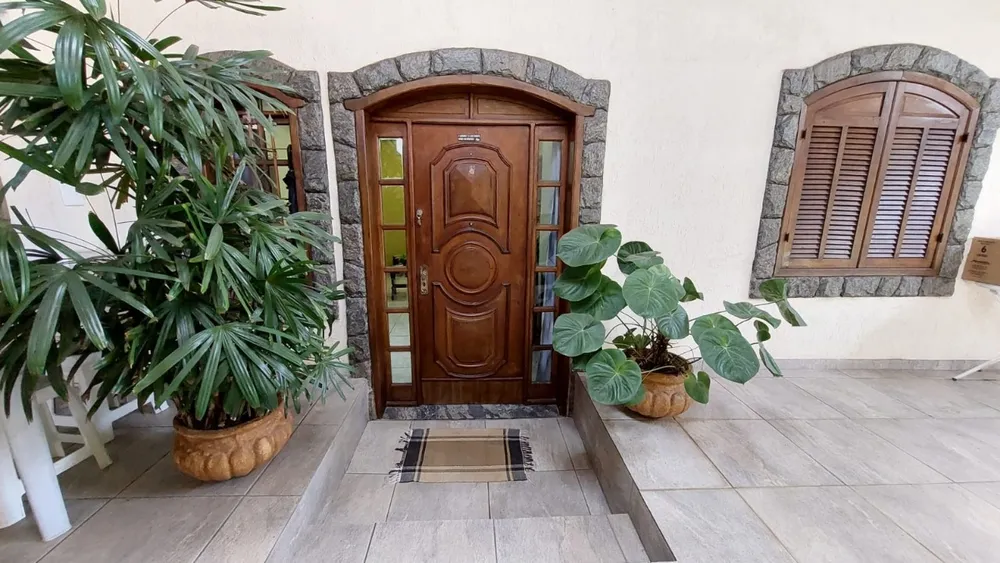 Casa, 4 quartos, 250 m² - Foto 2