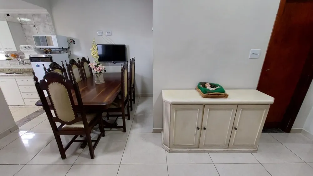 Casa, 4 quartos, 250 m² - Foto 13