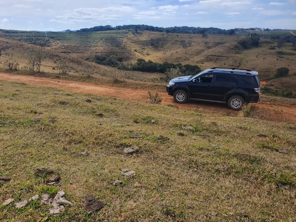 Chácara à venda com 2 quartos, 3680000m² - Foto 24