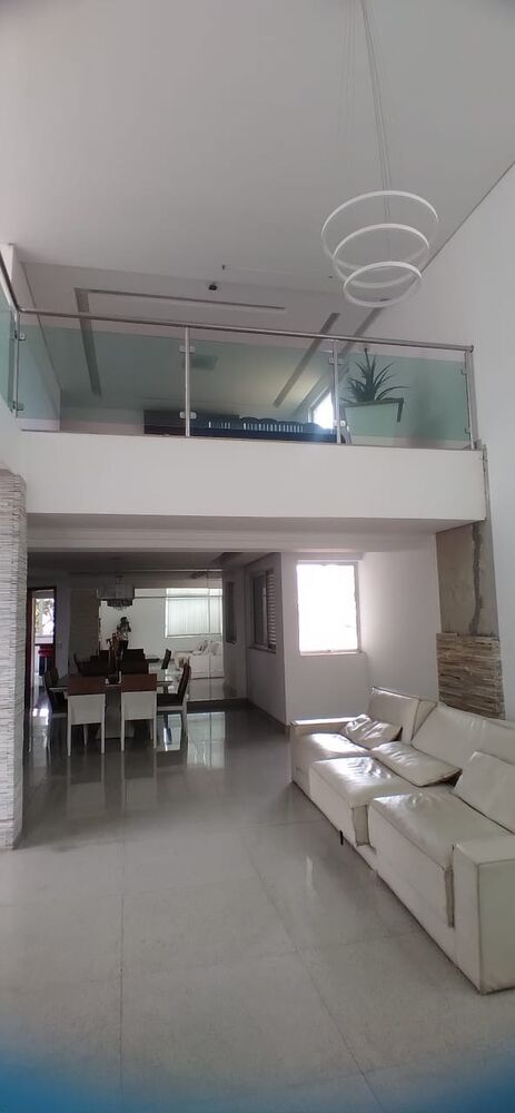 Casa à venda com 3 quartos, 600m² - Foto 7