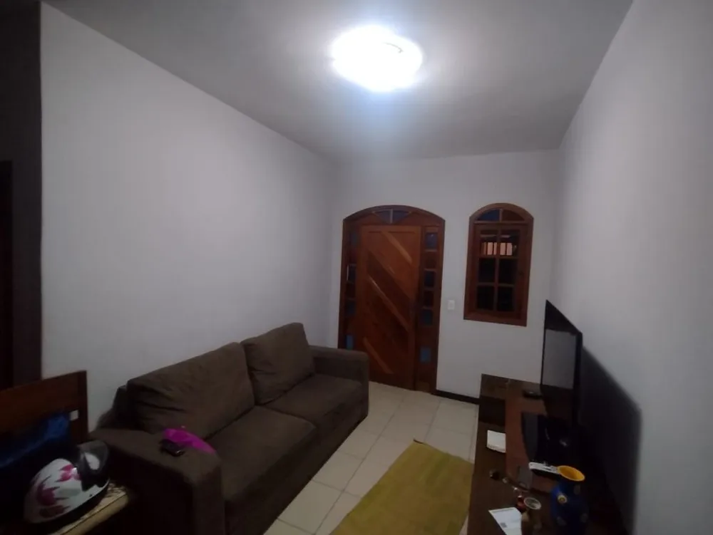 Casa, 5 quartos, 200 m² - Foto 1