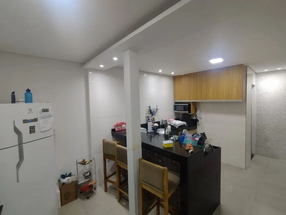 Casa, 5 quartos, 200 m² - Foto 2