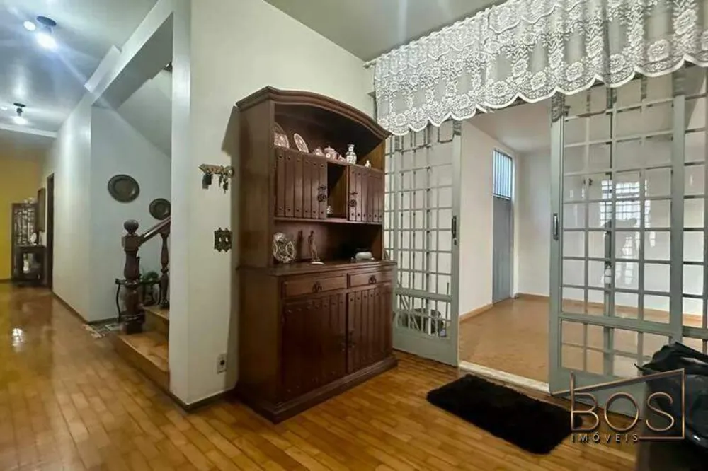 Casa, 4 quartos, 321 m² - Foto 3