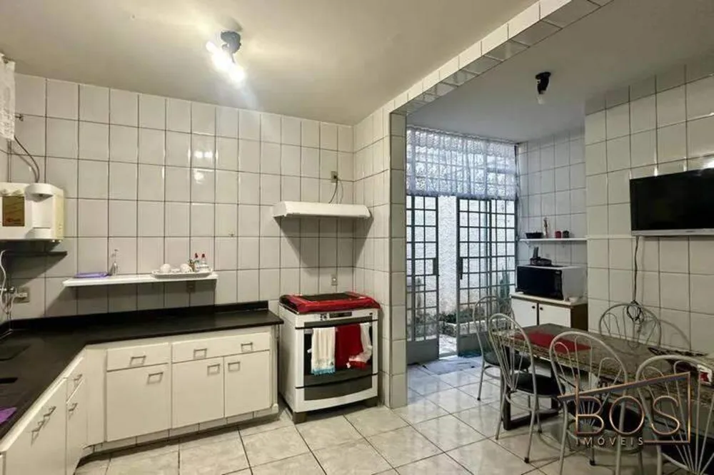 Casa, 4 quartos, 321 m² - Foto 8