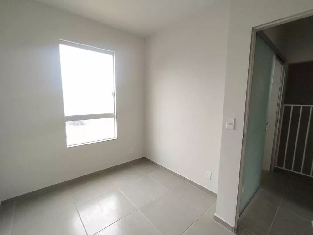 Casa à venda com 2 quartos, 90m² - Foto 22