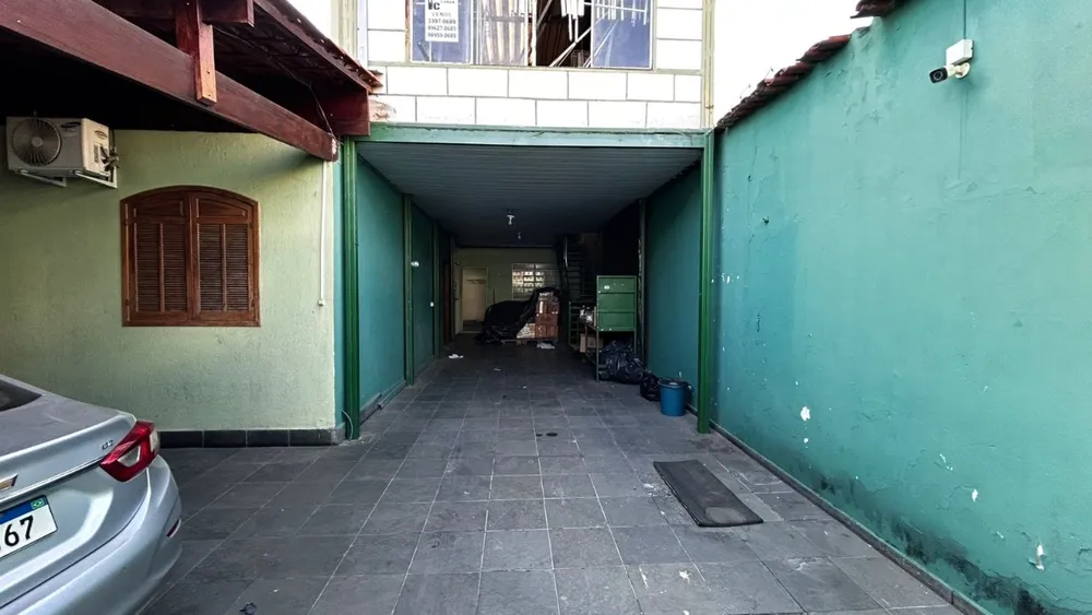 Casa, 7 quartos, 201 m² - Foto 1