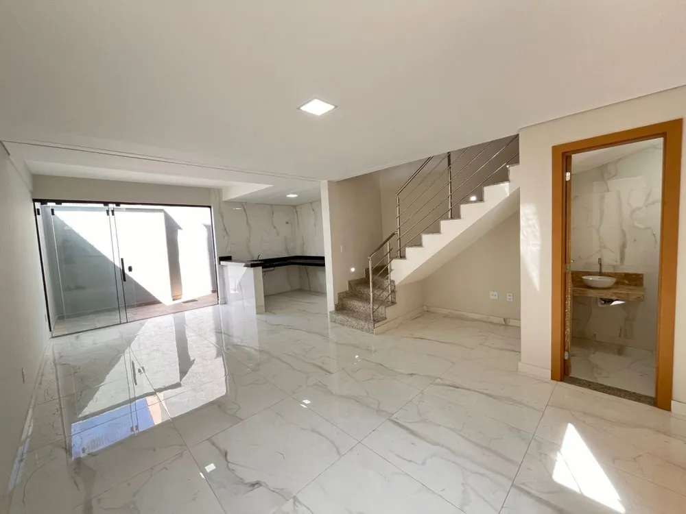Casa, 3 quartos, 130 m² - Foto 1