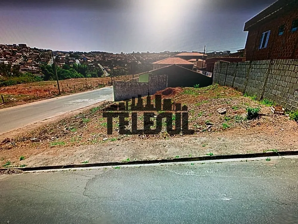 Terreno, 307 m² - Foto 1
