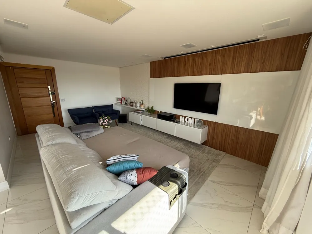 Apartamento, 4 quartos, 190 m² - Foto 1