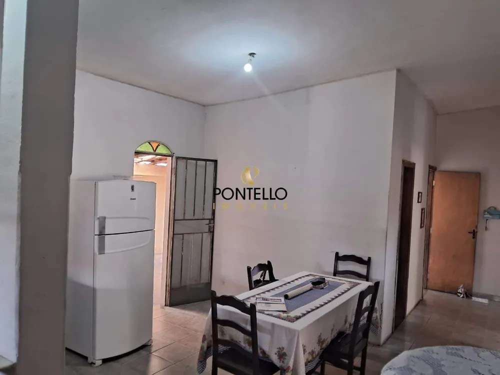Casa, 5 quartos, 175 m² - Foto 2