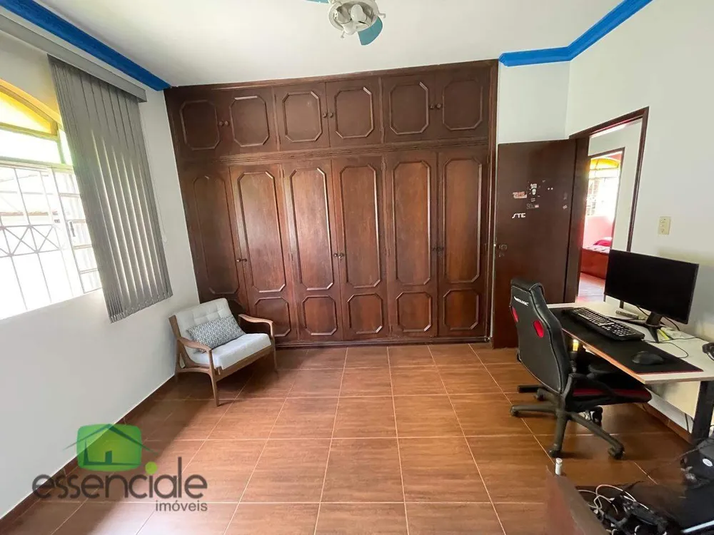 Casa, 3 quartos, 200 m² - Foto 16