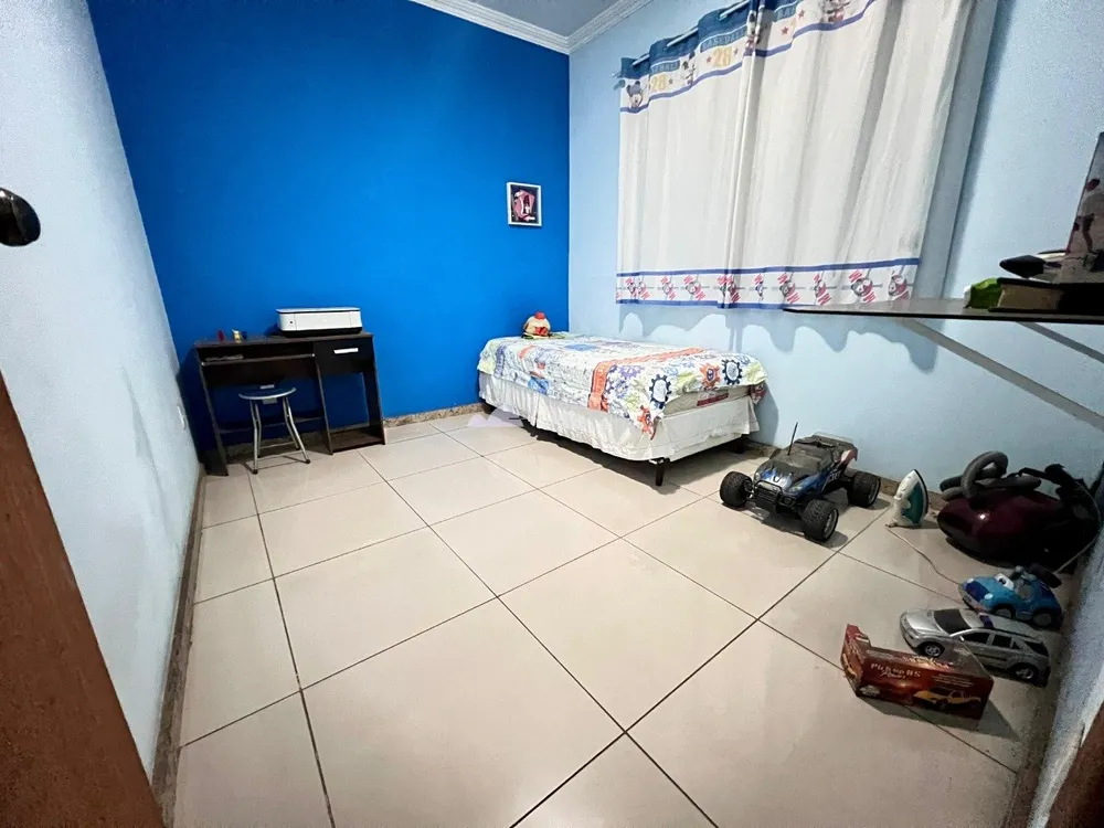 Casa, 3 quartos, 180 m² - Foto 2