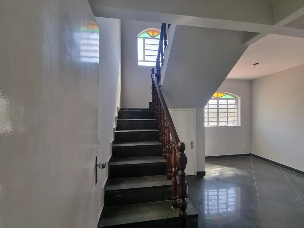 Casa, 3 quartos, 200 m² - Foto 6