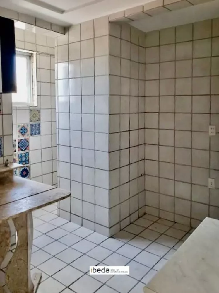 Apartamento à venda com 2 quartos, 90m² - Foto 5