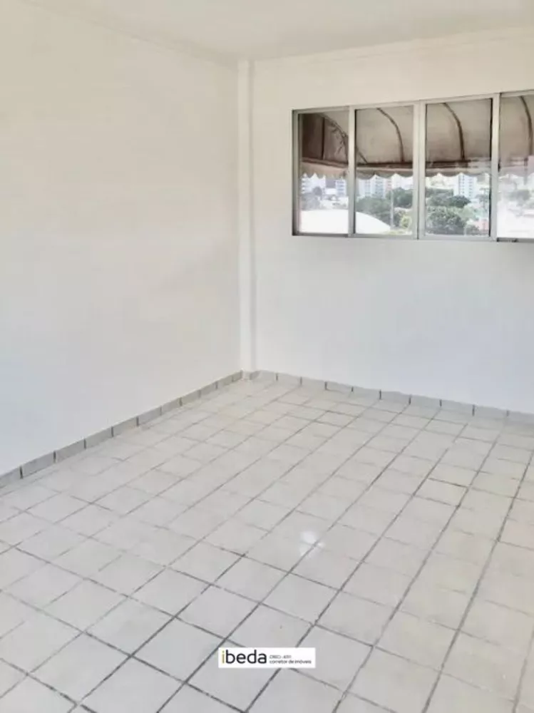 Apartamento à venda com 2 quartos, 90m² - Foto 3