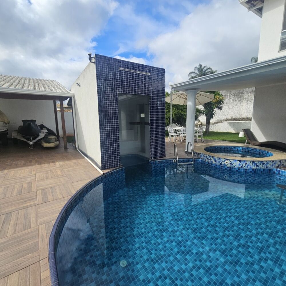 Casa de Condomínio para alugar com 6 quartos, 550m² - Foto 6