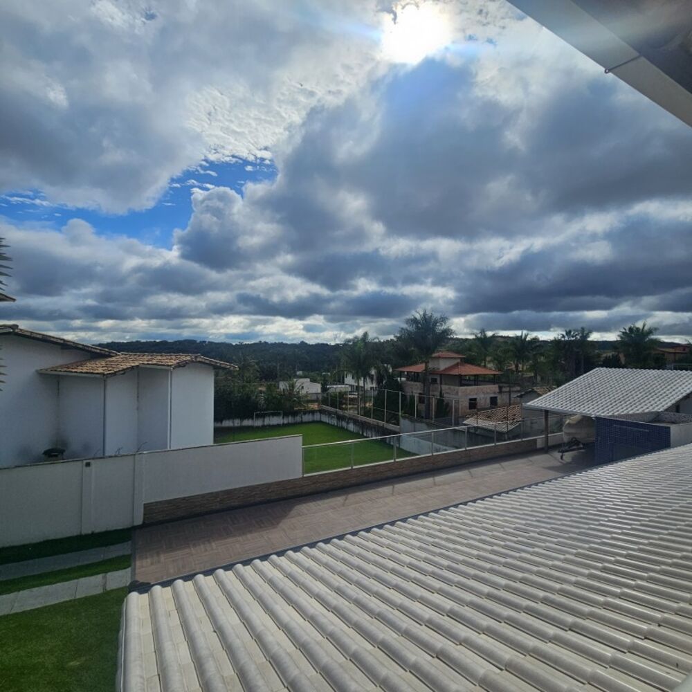 Casa de Condomínio para alugar com 6 quartos, 550m² - Foto 3