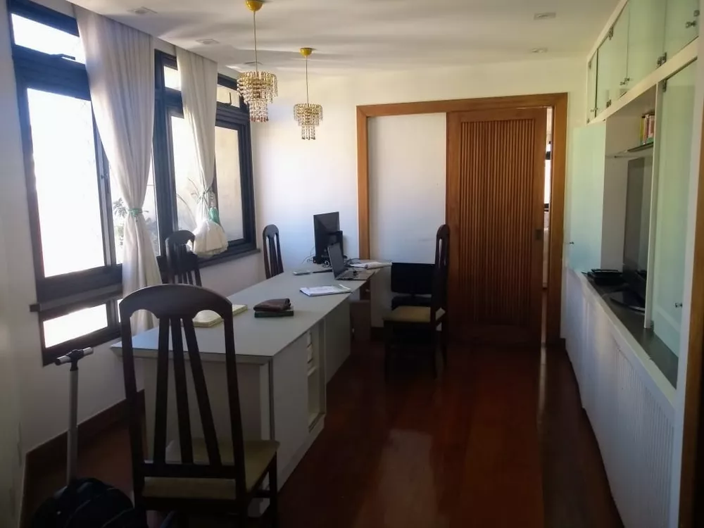 Apartamento à venda com 4 quartos, 208m² - Foto 4