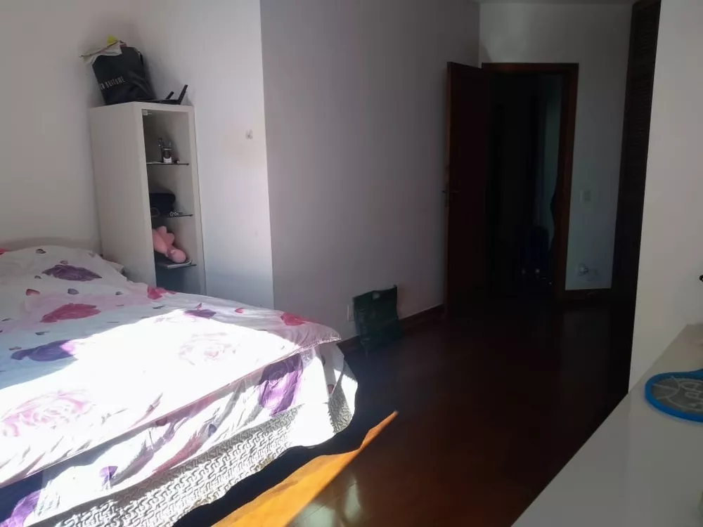 Apartamento à venda com 4 quartos, 208m² - Foto 8