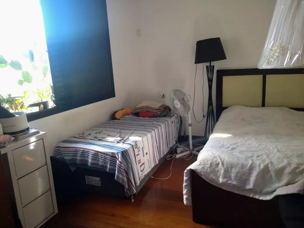 Apartamento à venda com 4 quartos, 208m² - Foto 13