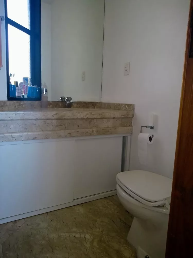 Apartamento à venda com 4 quartos, 208m² - Foto 17