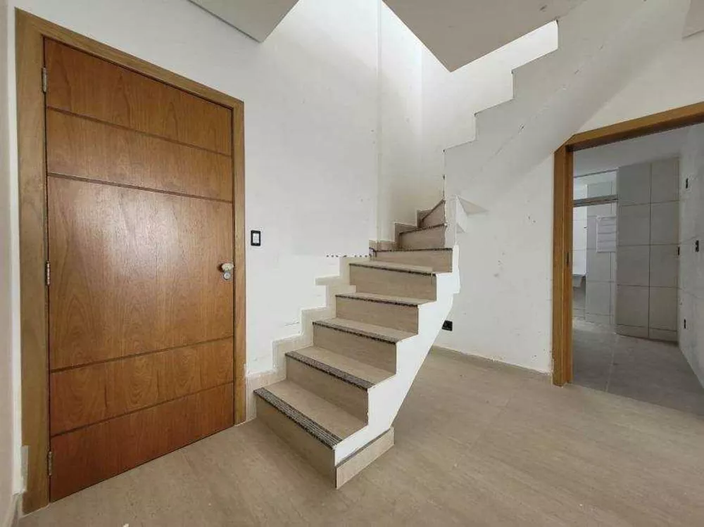 Cobertura à venda com 3 quartos, 55m² - Foto 2