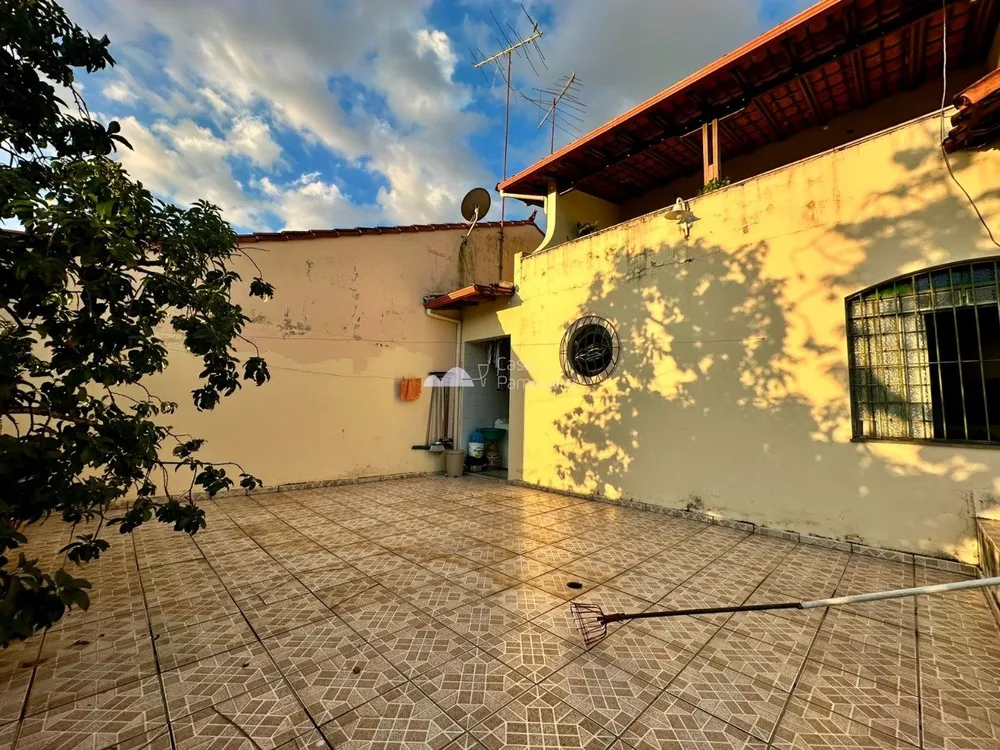 Casa, 6 quartos, 360 m² - Foto 11