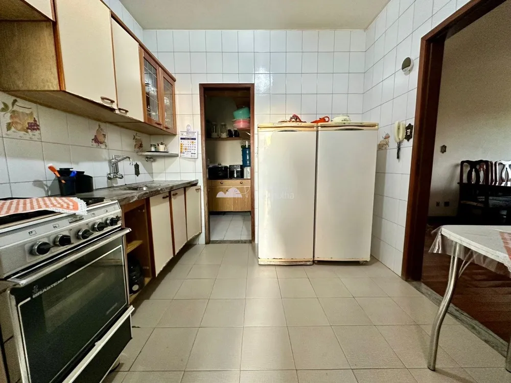 Casa, 6 quartos, 360 m² - Foto 9